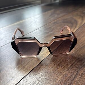 Stylish Black and Pink Hexagonal Sunglasses